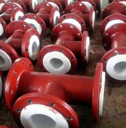 襯四氟管（guǎn）道的優勢有（yǒu）哪些？