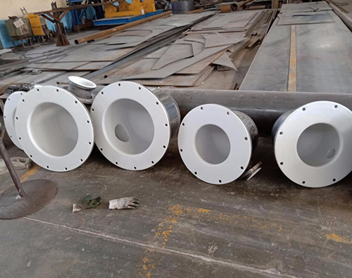 四氟（fú）防腐設（shè）備的（de）維護保（bǎo）養需要注意哪些問題（tí）？