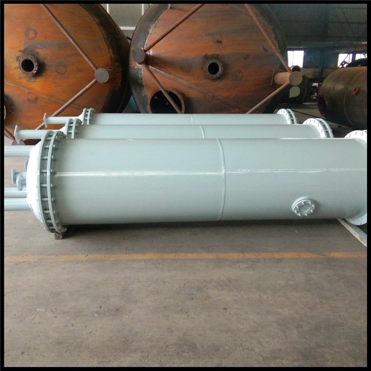 鋼襯膠（jiāo）儲罐